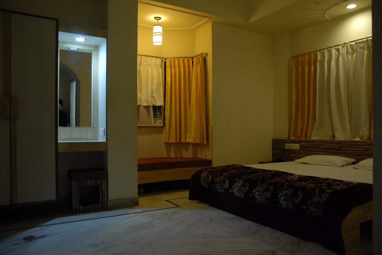 Hotel Vrinda Натхдвара Экстерьер фото
