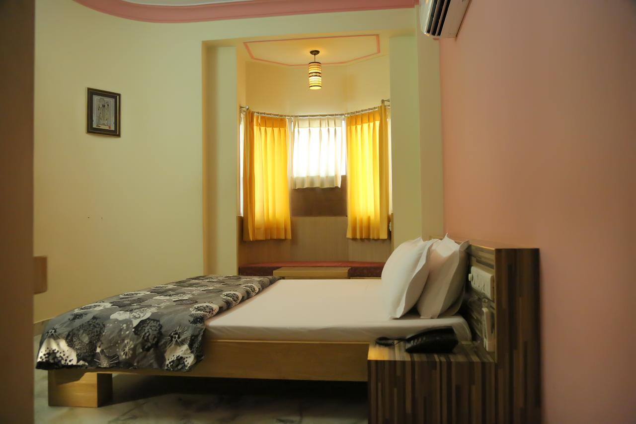 Hotel Vrinda Натхдвара Экстерьер фото